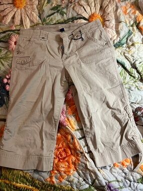 Gloria Vanderbilt Light Beige Stretch-Waist Casual Pants